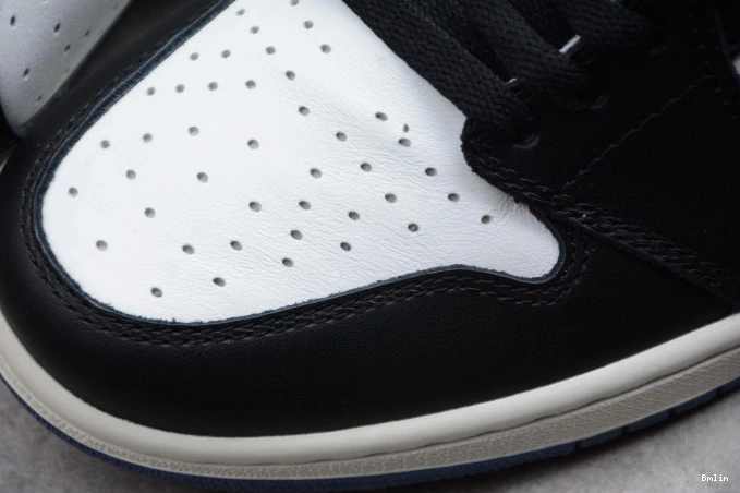 Bmlin 1 Retro 555088-115 High OG Jordan Moon Air Blue 0823